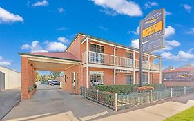 Golden River Motor Inn